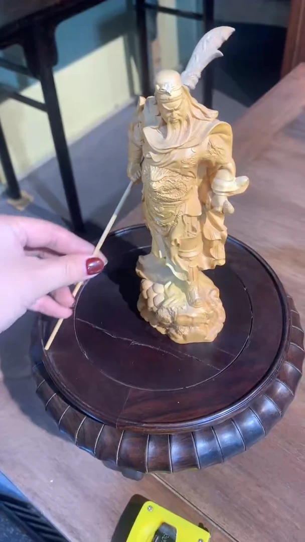 木福利            摆件关公