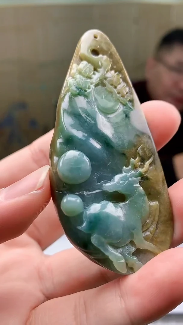 【闪购商品】定制翡翠未镶嵌5152bb-毛货挂件38