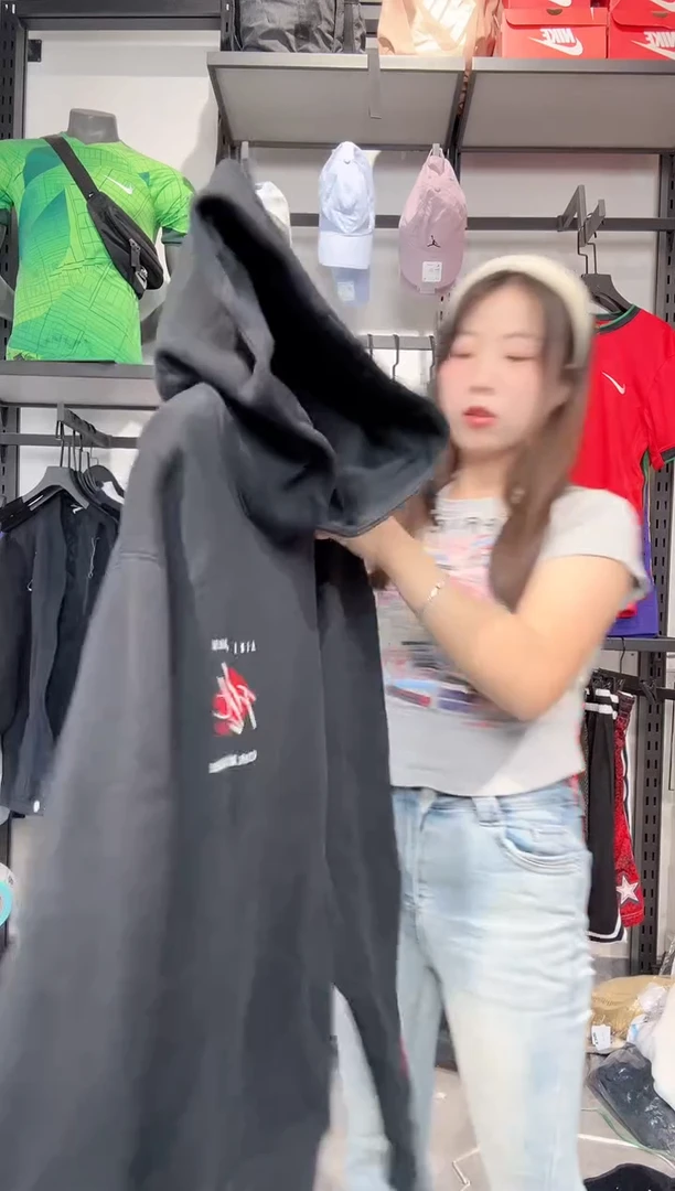1496   编码 瑕疵款直播间过款为准 尺码 XL