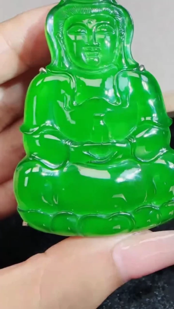 定制翡翠未镶嵌翡翠吊坠120