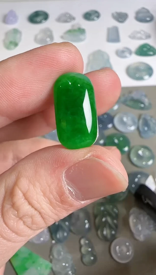 吊坠(不含链)未镶嵌翡翠二**生.