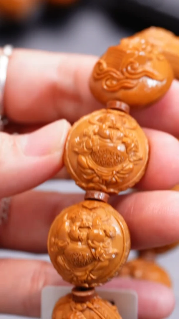 【闪购商品】橄榄核吊坠橄榄核