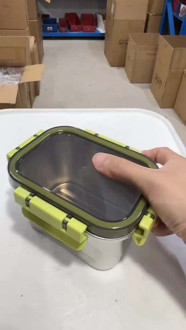 瓷片650mlKT绿色保鲜盒带勺