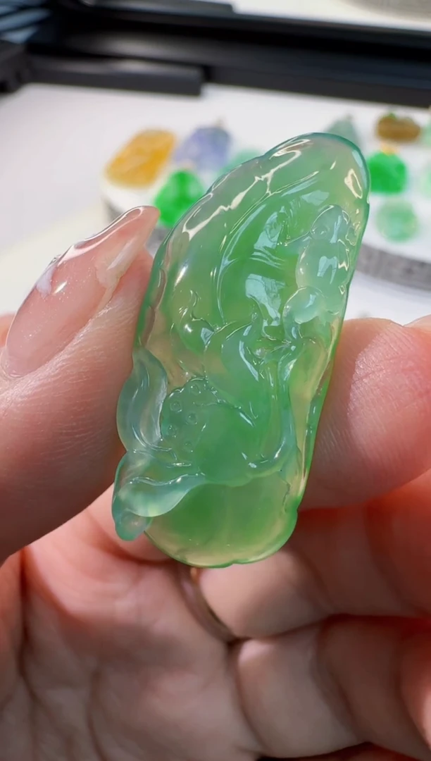 颈饰未镶嵌翡翠缅甸A货翡翠