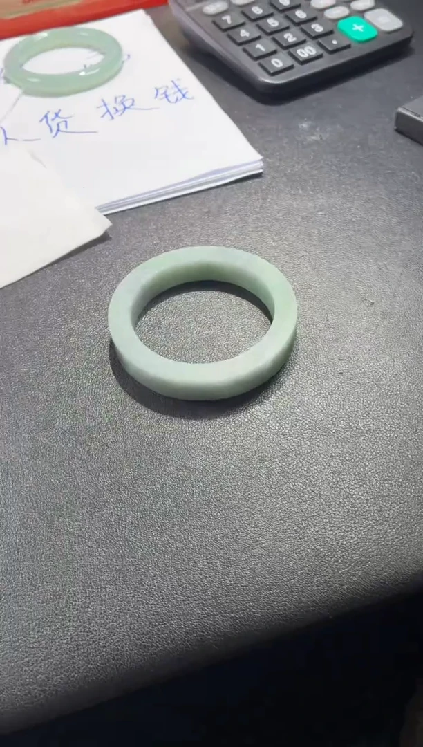 未镶嵌手镯定制翡翠?****?DDJ