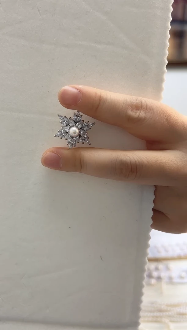 未镶嵌胸饰淡水珍珠雪花胸针