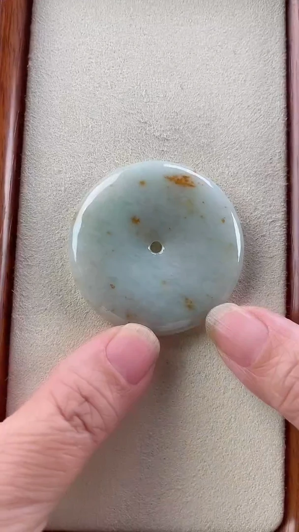 【闪购商品】翡翠吊坠(不含链)未镶嵌孤品45.2*6.3