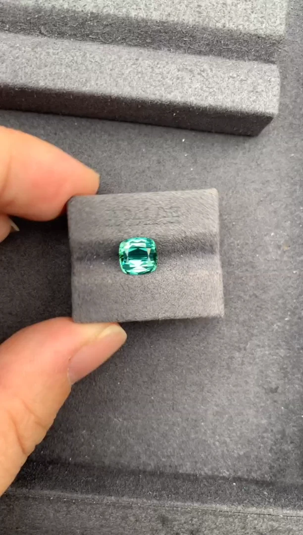 未镶嵌珠宝半成品碧玺1.6ct拉贡 GE 定制