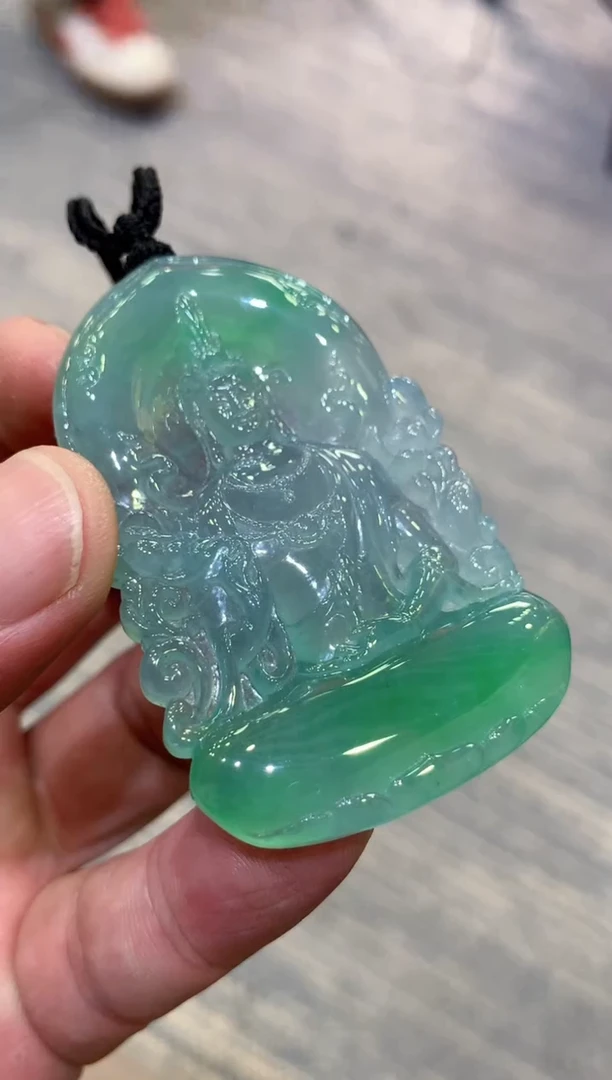 颈饰未镶嵌翡翠天然A货翡翠