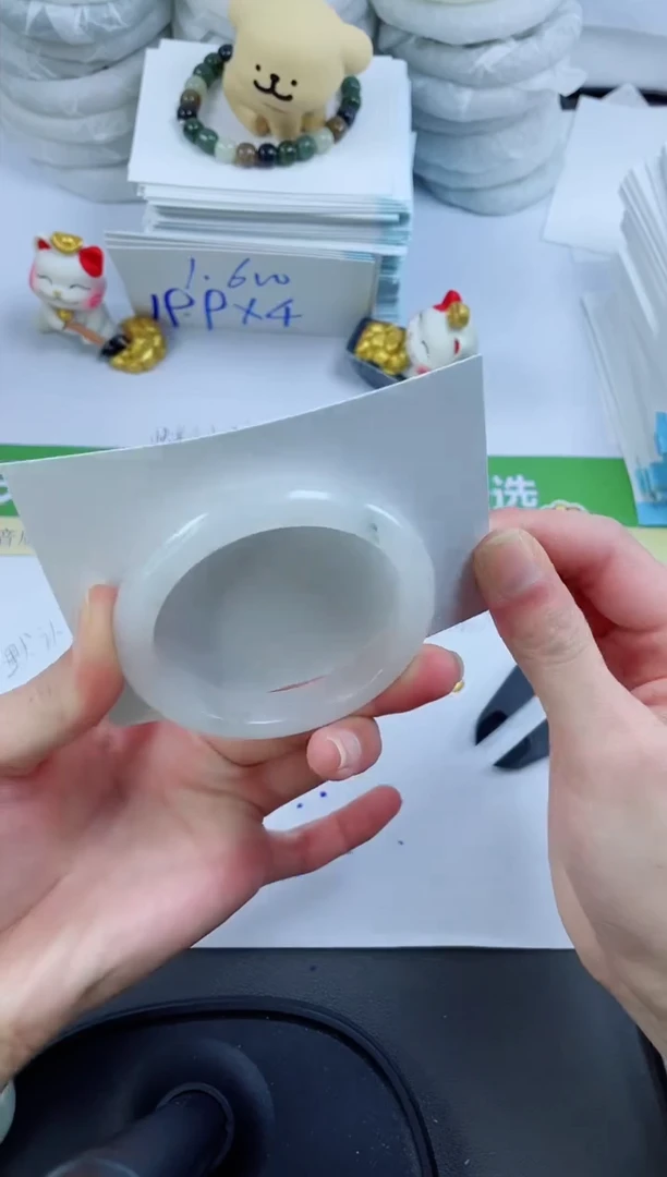 【闪购商品】石英质玉手镯未镶嵌54-52.8