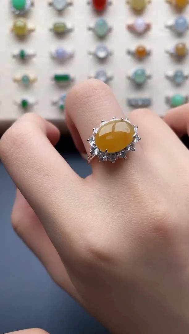 银S925镶嵌戒指翡翠一物一证一礼盒