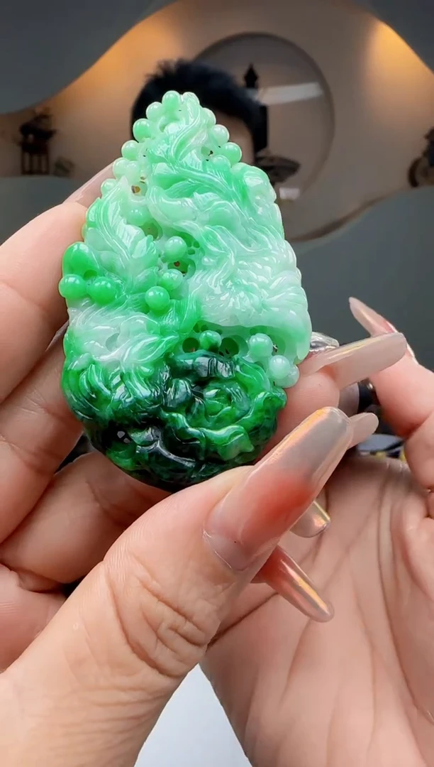 定制翡翠未镶嵌Q10756翡翠