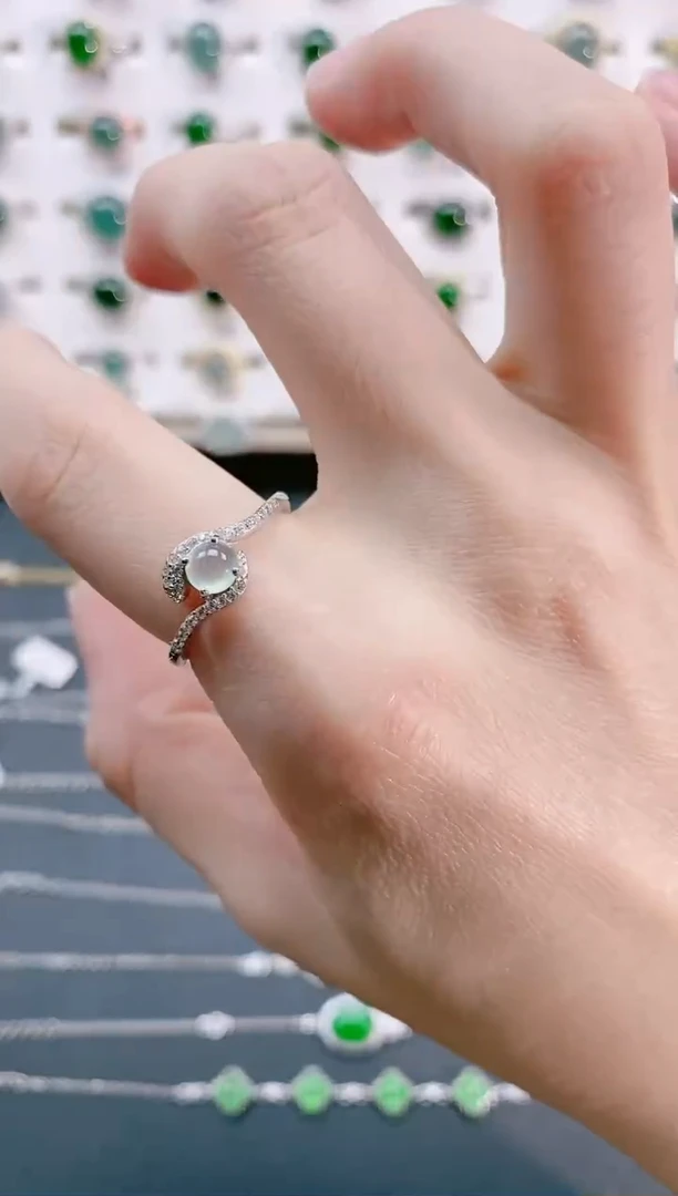 【闪购商品】翡翠戒指银S925镶嵌天然翡翠