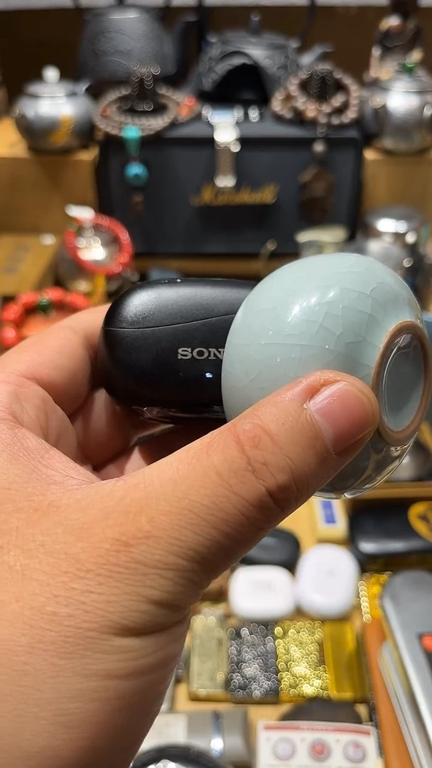 瓷片闪购商品 如图所示