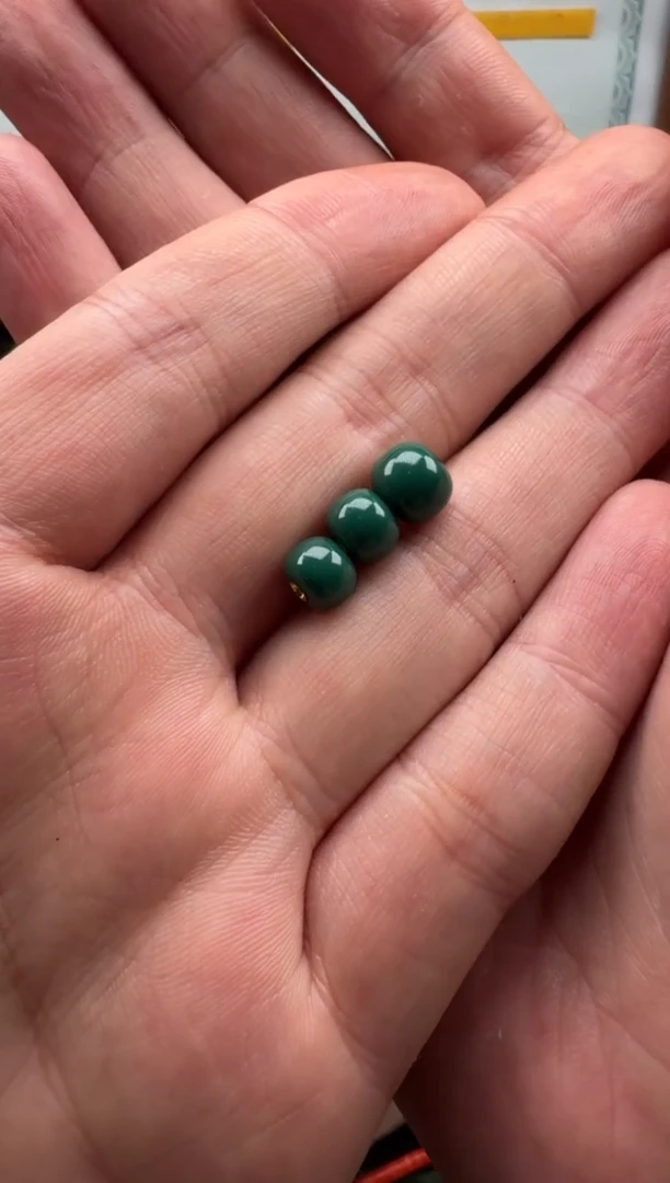 未镶嵌绿松石颈饰斯*若松石老型珠配饰