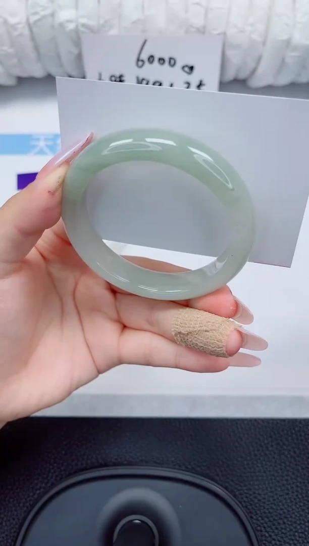 石英质玉手镯未镶嵌28-56/57