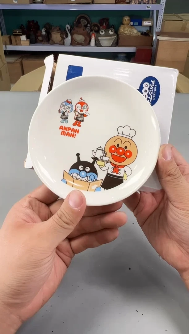 瓷片人***嘤388中古产品，默认微瑕，谨慎参拍