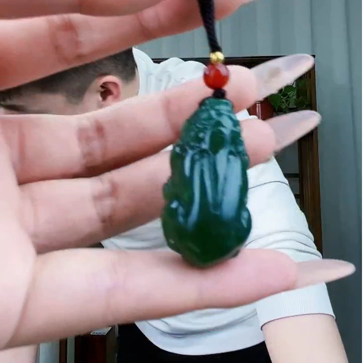 和田玉碧玉貔貅2533拍一发一，多样性发货！