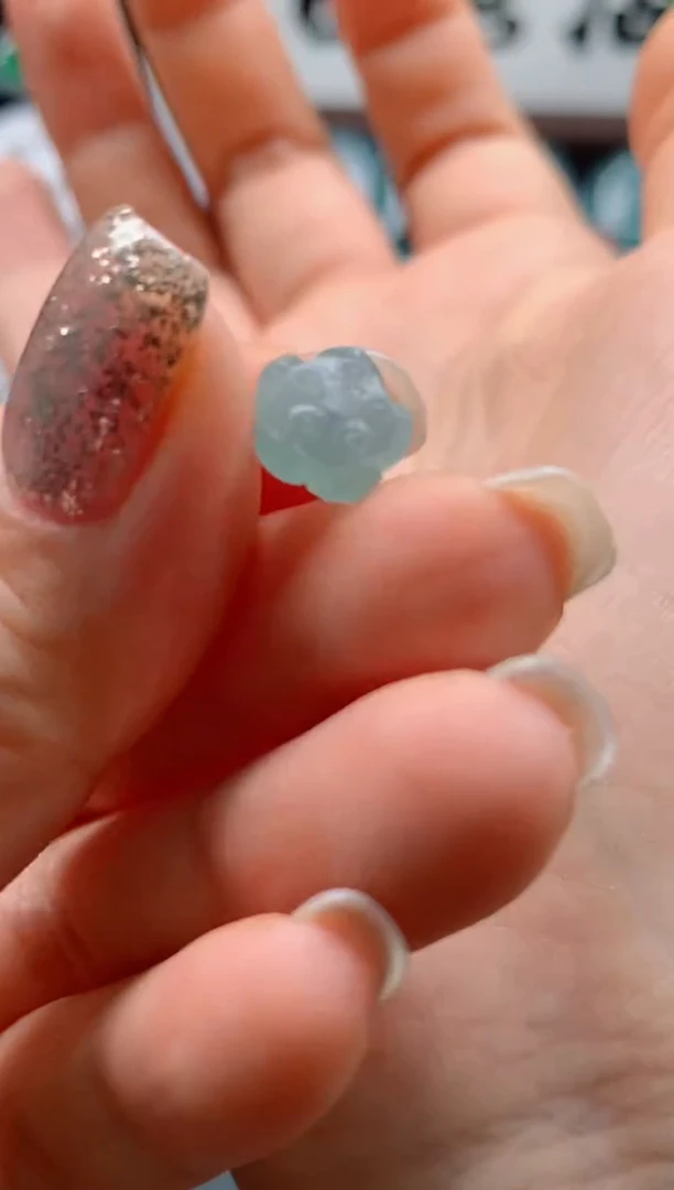 翡翠未镶嵌颈饰0868328553（小莲花）