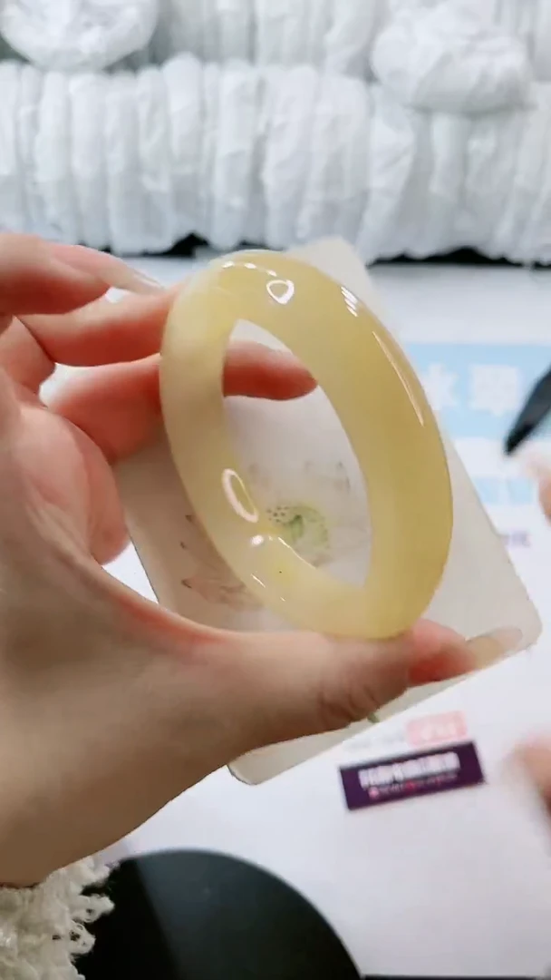 【闪购商品】石英质玉手镯未镶嵌多样性发货S431