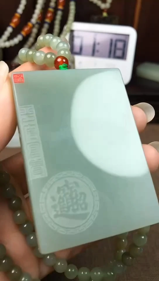 颈饰未镶嵌和田玉偷***站偷闲加油站