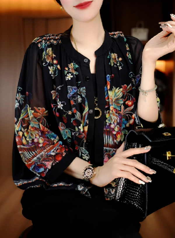 喜上眉梢新款休闲风宽松型常规长袖圆领衬衫V24C187