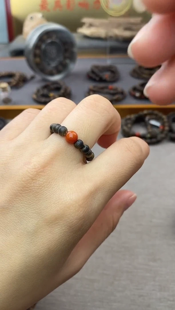 【闪购商品】沉香沉香碎屑白棋戒指04