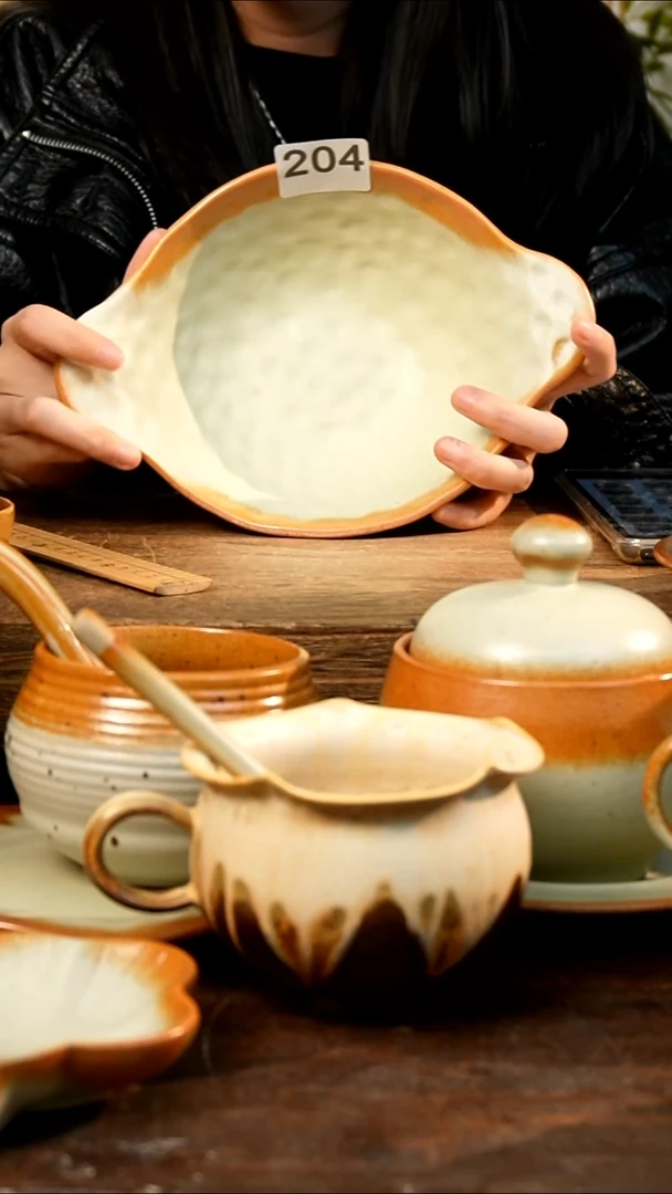 盘高颜值粗陶餐具限时抢购