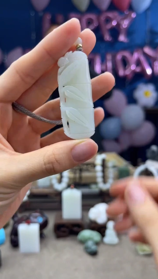 【闪购商品】和田玉颈饰未镶嵌1