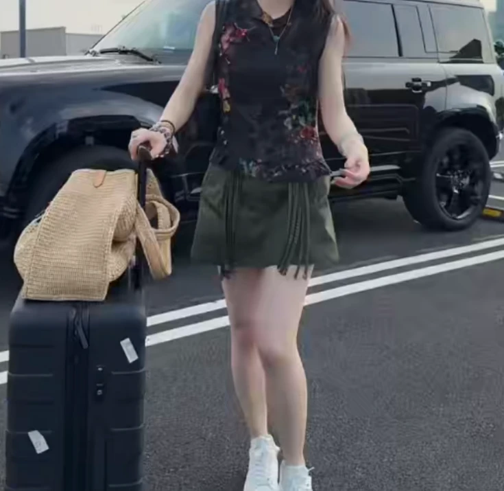 2025夏季时尚潮流百搭精品女装YYMoo