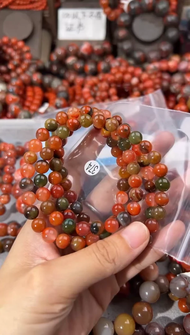 南红玛瑙手串未镶嵌用****38+