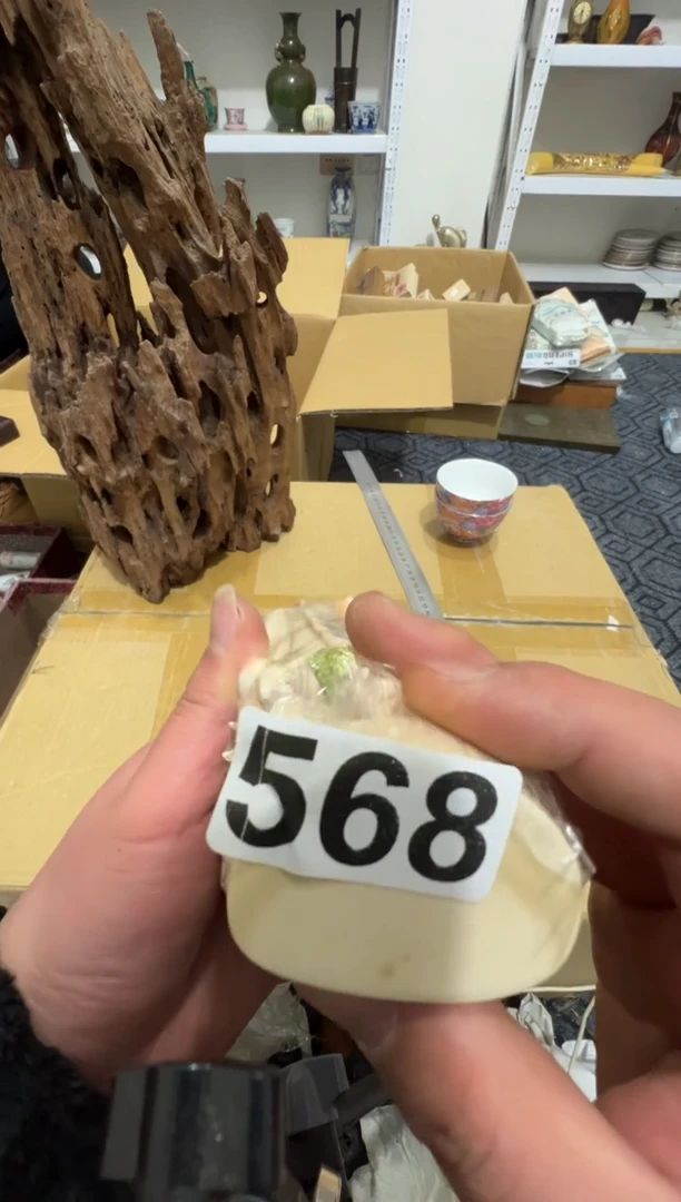 塑料高缘中古美术工艺品