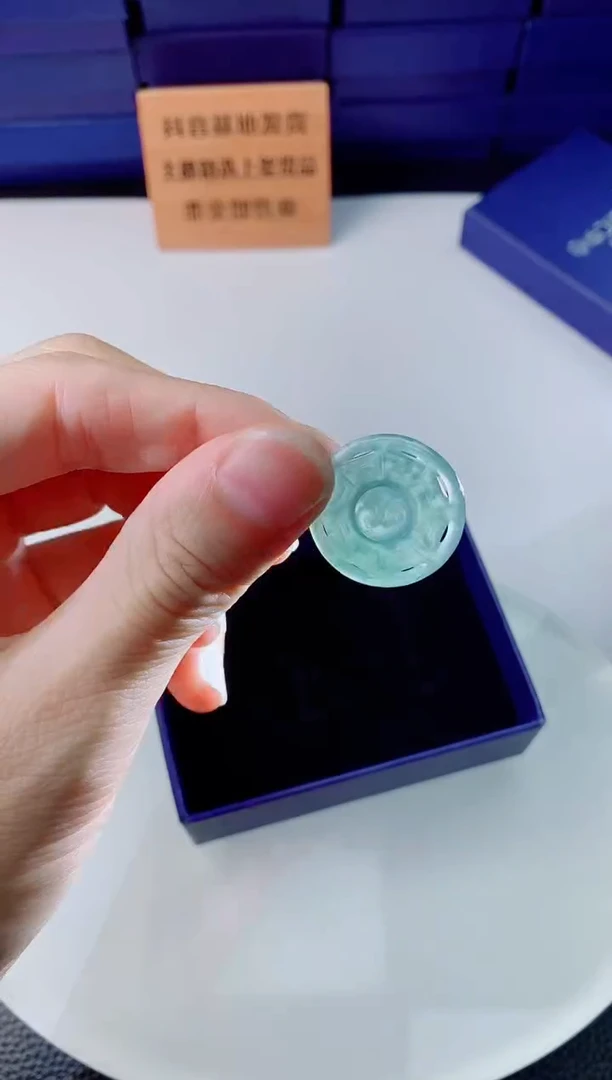 翡翠未镶嵌颈饰11111111