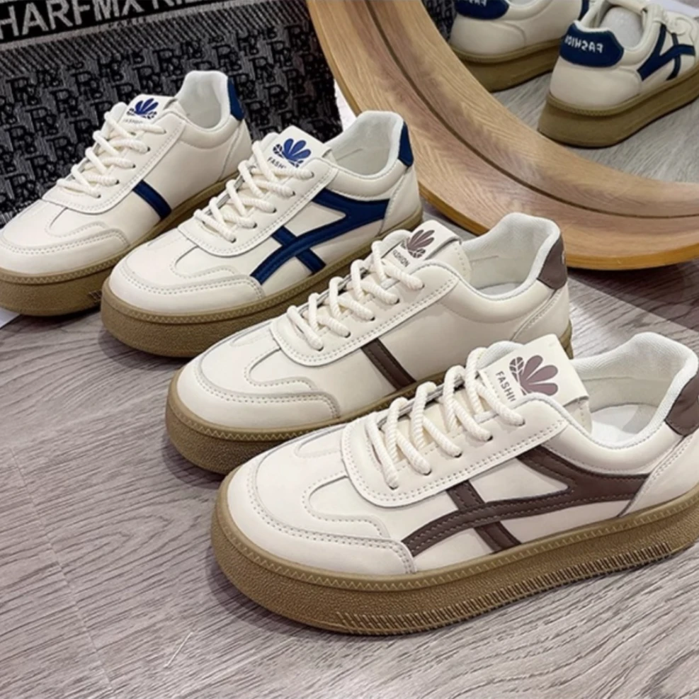 板鞋2025新款软底百搭鞋夏季ins超赞女鞋