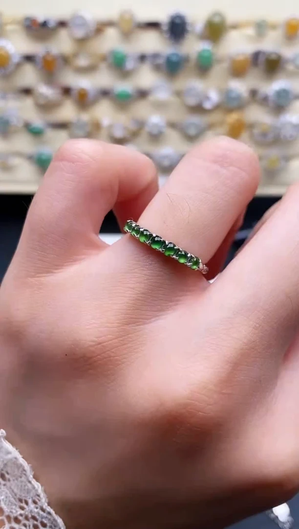 翡翠戒指银S925镶嵌222222222+2