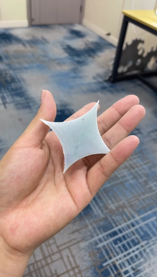 定制翡翠未镶嵌边角