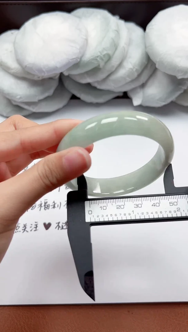 精品手镯，一物一拍U089