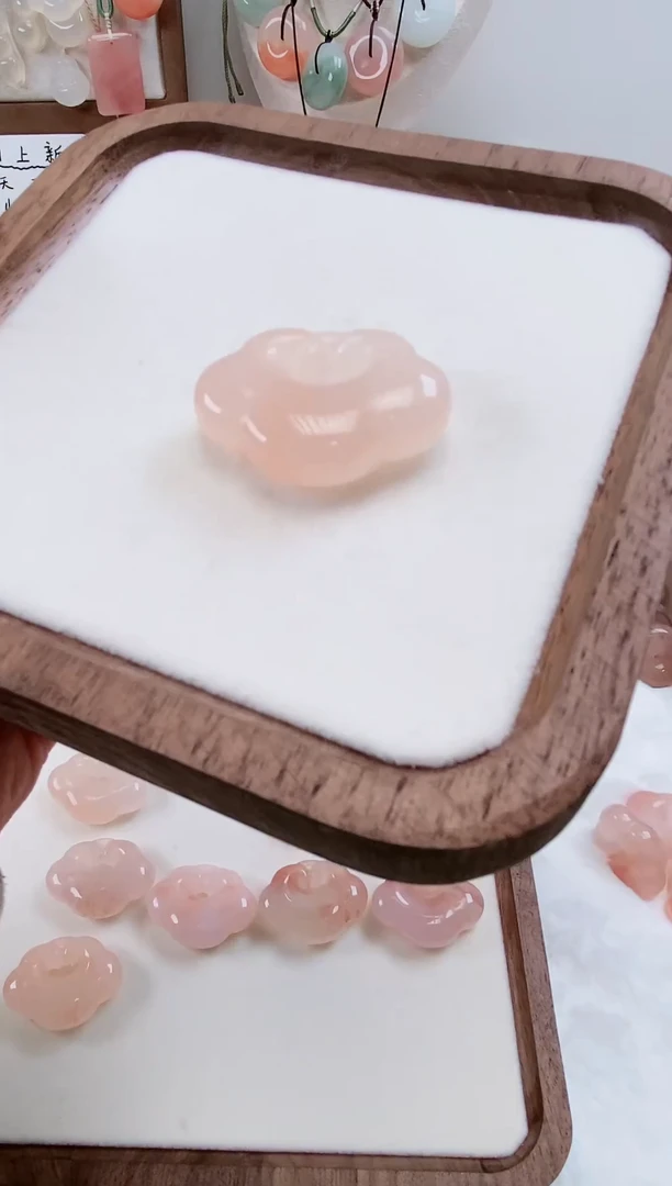 【闪购商品】石英质玉颈饰未镶嵌13