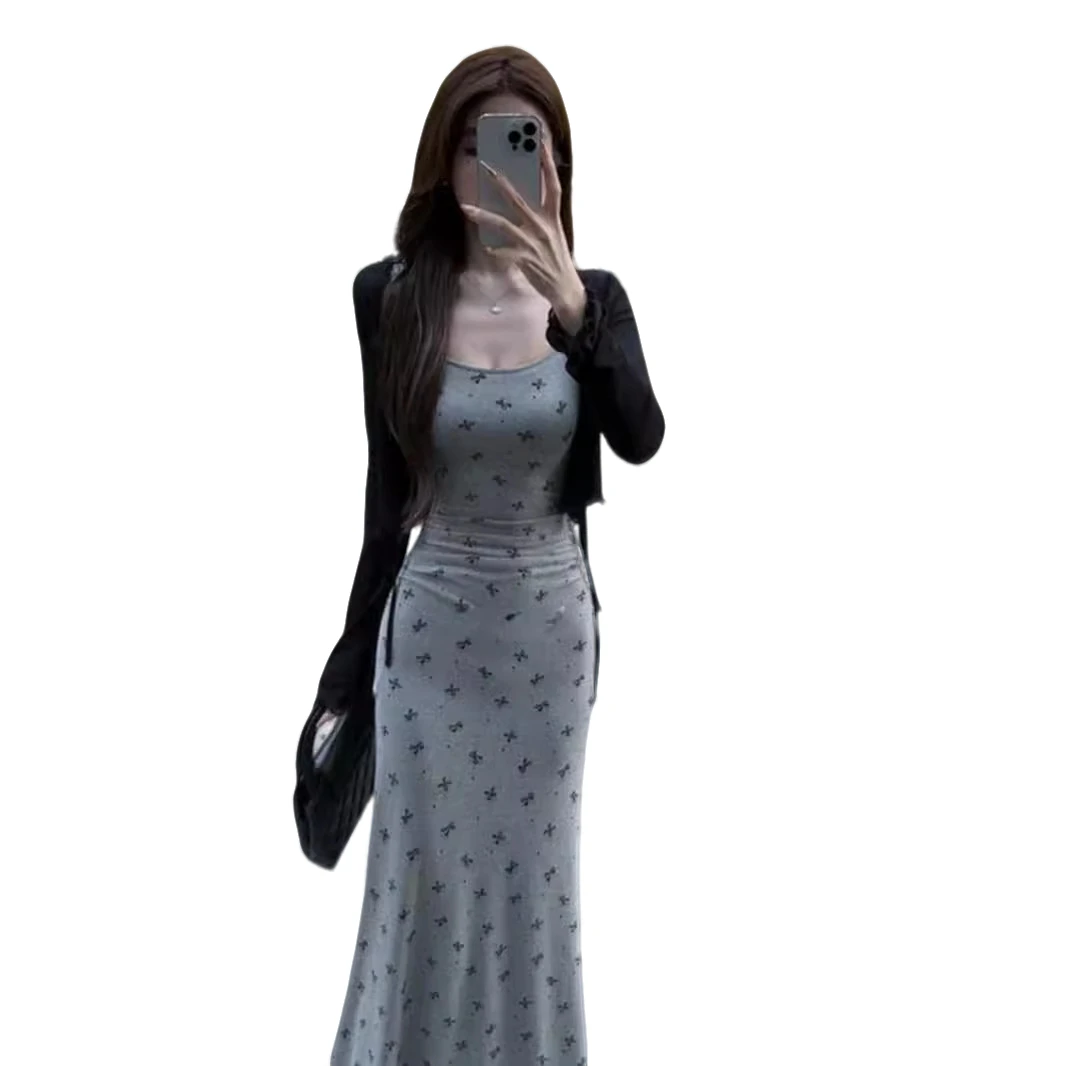 网红爆款超好看蝴蝶结印花连衣裙女夏气质减龄时尚修身吊带鱼尾裙