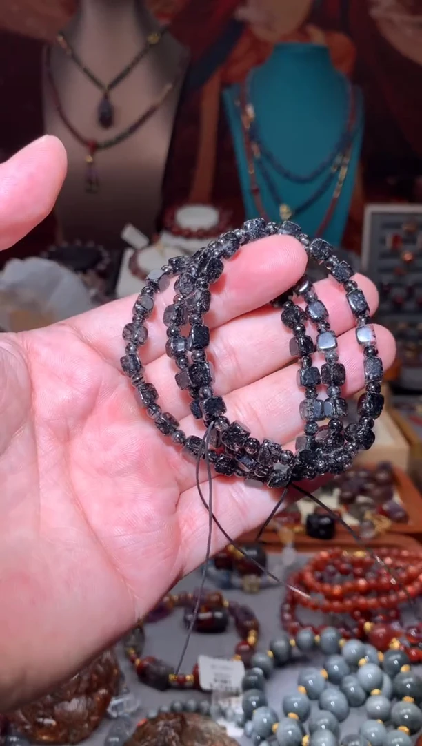 未镶嵌珠宝半成品水晶黑发晶方糖手串，多样性发货