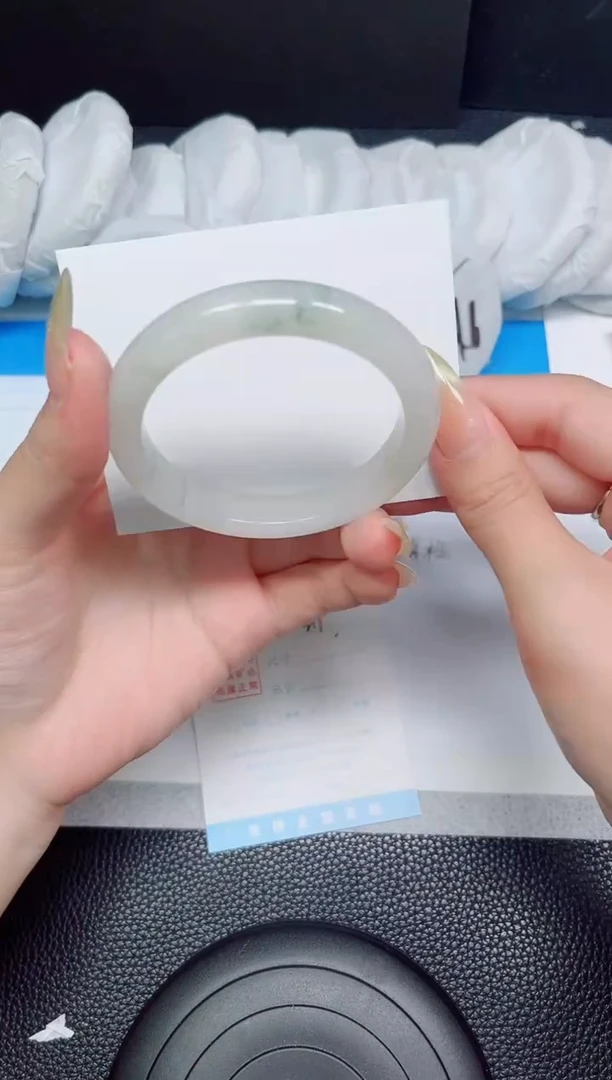 石英质玉手镯未镶嵌211-56.3