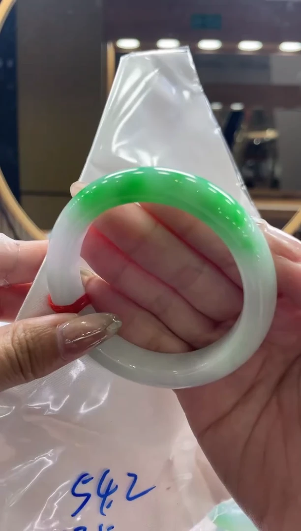 翡翠手镯未镶嵌天然缅甸A货翡翠手镯54.2正圈棉纹