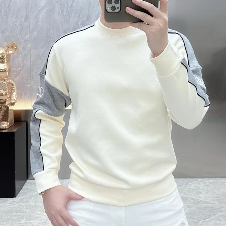2025秋冬新款潮流圆领卫衣男时尚帅气修身套头男士休闲长袖打底衫