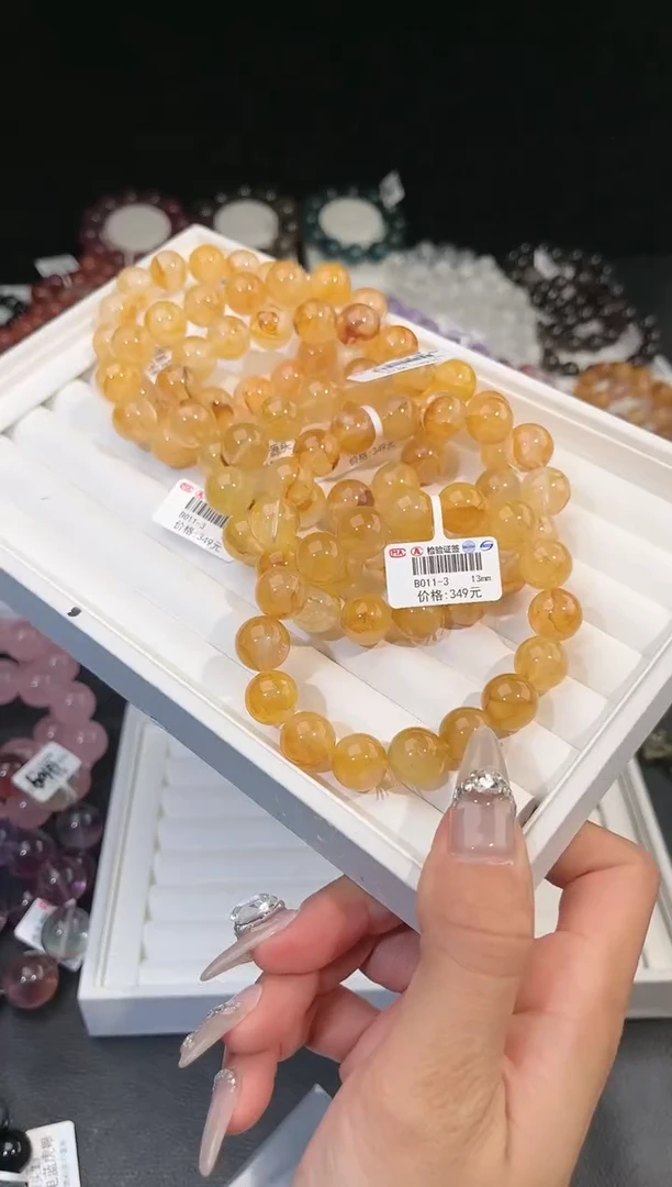 【闪购商品】水晶手链未镶嵌多样性发一黄胶花13mm