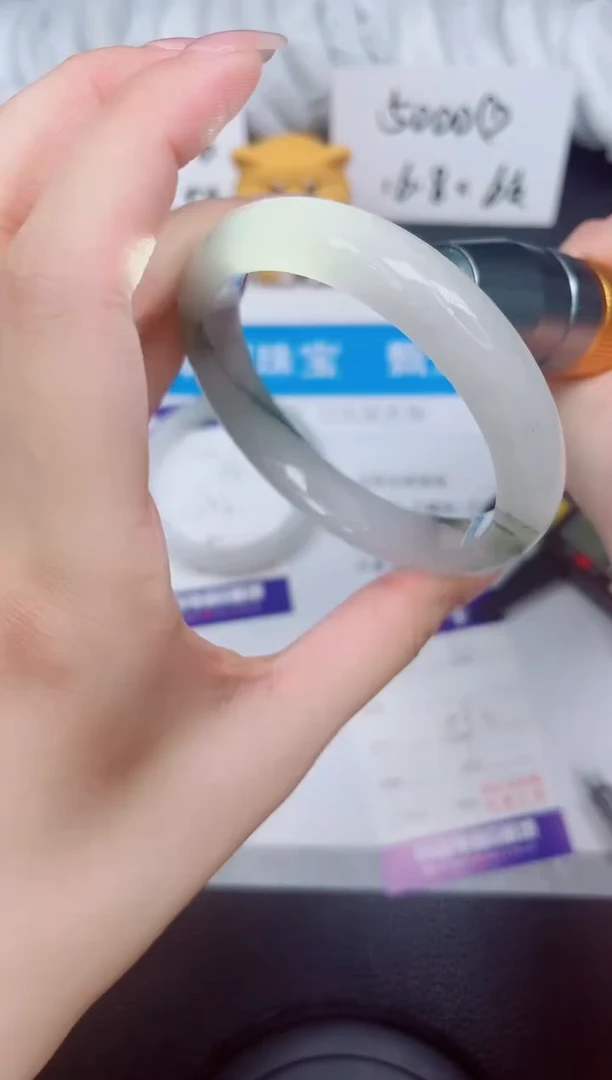 石英质玉手镯未镶嵌46-59