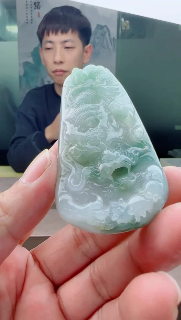 【闪购商品】翡翠颈饰未镶嵌11111111111