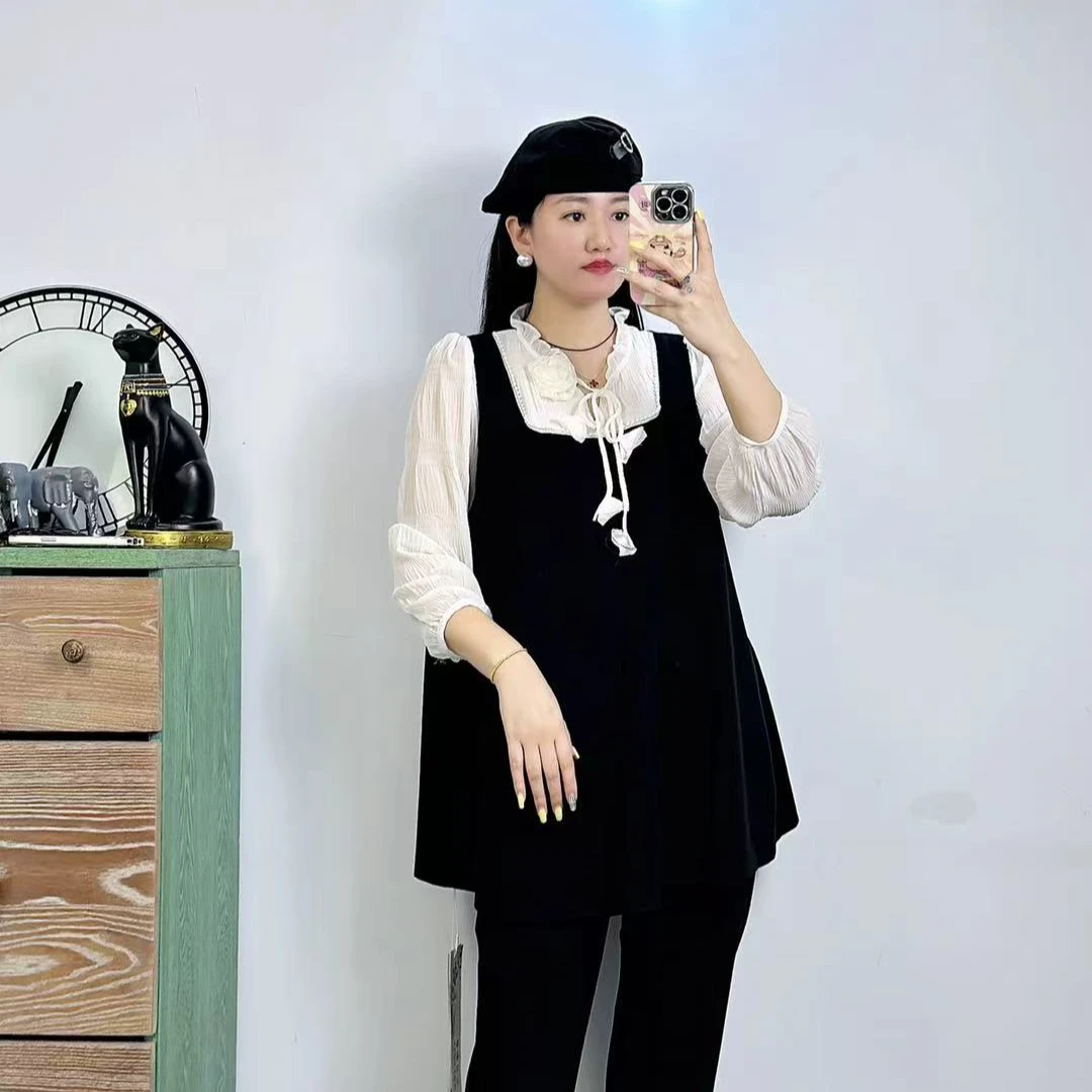 香港芸卉24234春季新款加大码卫衣女2025年A字版假两件时装大衫女