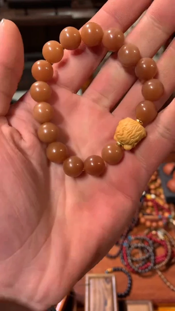 【闪购商品】花梨木类木雕88888888888888888888