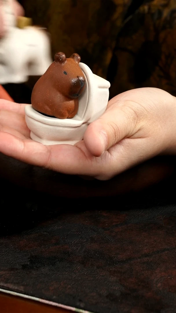 茶壶紫砂卡皮巴拉+马桶茶宠