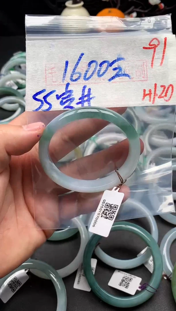 【闪购商品】定制翡翠未镶嵌毛货需精细抛光+多样性发货拍一发一